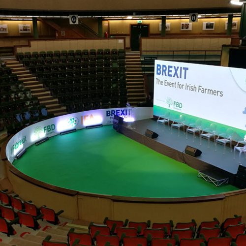 Large-screen-hire-for-events---front