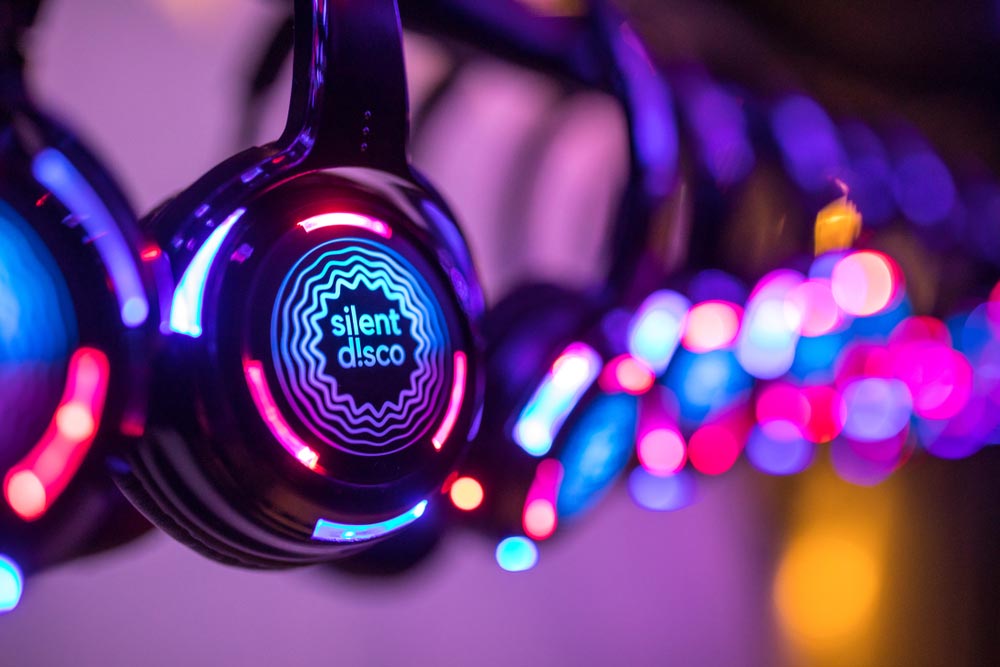 silent-disco-headphones-2